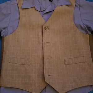 buys size 5 dockers dress shirt with vest